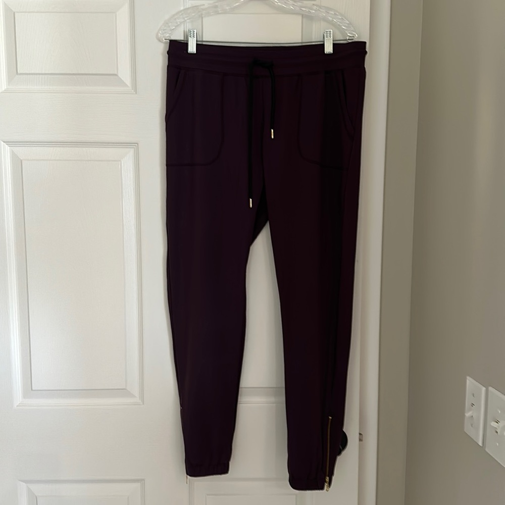 Soya Joggers